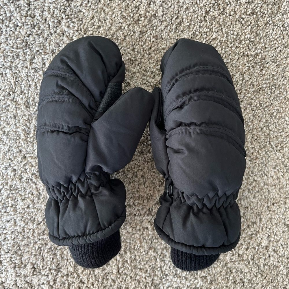 Black Youth Mittens Unisex 4-7